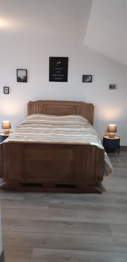 Gîtes des 4A Sémeries Extérieur photo