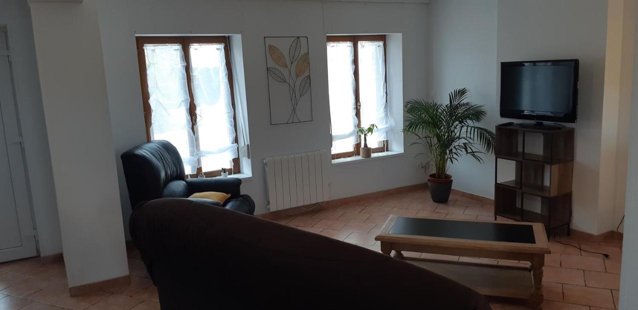 Gîtes des 4A Sémeries Extérieur photo